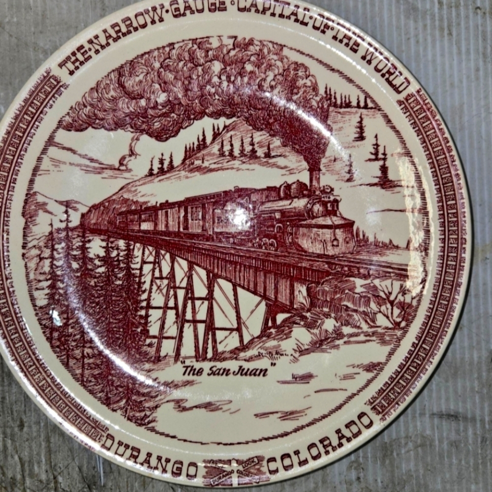 Vernon Kilns Durango Colorado Narrow Gauge "The San Juan" Collector Plate